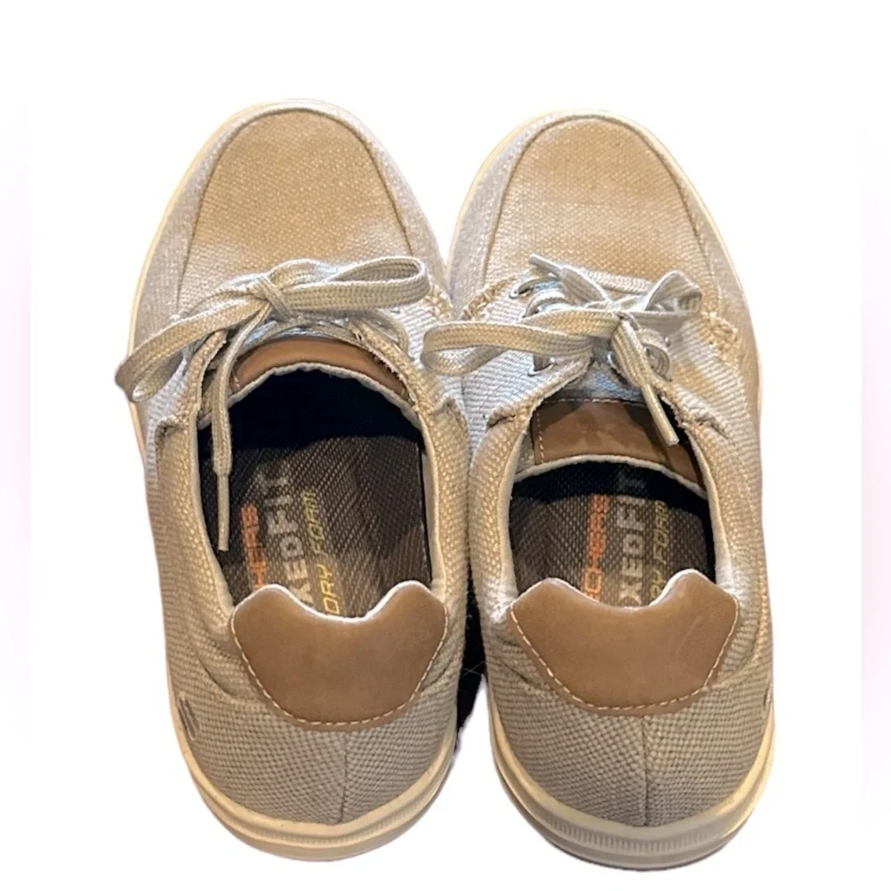 SKECHERS Relaxed Fit Memory Foam Tan Textile Lace-Ups Size 8